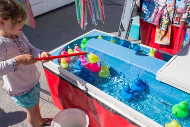 Où trouver des stands de jeux et des animations à faire en plein air pour une kermesse ?, Grenoble, Make Alpes Event
